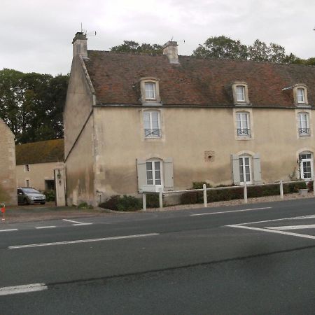 Grange Dans Ancien Corps De Ferme Hotell Bellengreville  Eksteriør bilde